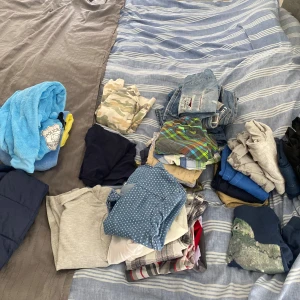 Kläder  - Barn pojke kläder 6-8 år 