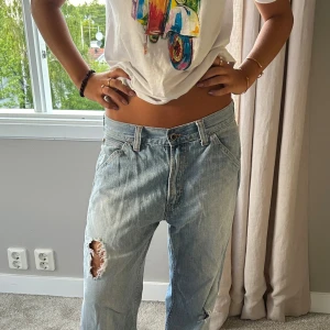 Sååå coola baggy jeans - Så najs baggy jeans som jag aldrig använt (köpta på second hand)  Passar alla storlekar från M-Xs beroende på hur man vill ha de men skulle säga att de passar S bäst