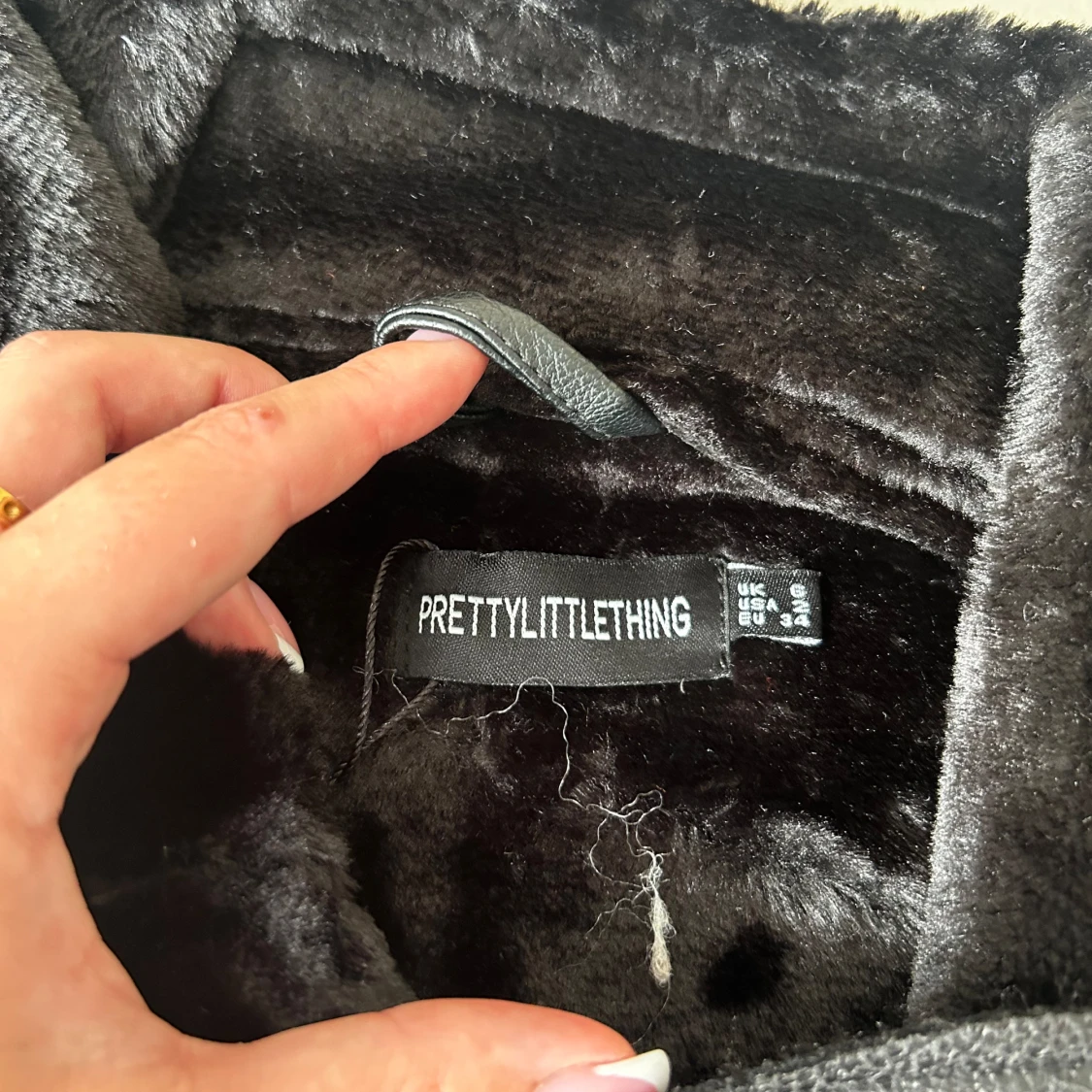 Fodrad läderjacka prettylittlething - 90