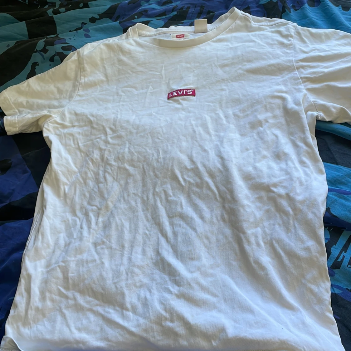Levi’s t-shirt