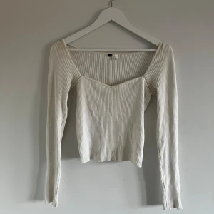 Vit topp - Superfin ribbad vit topp💞