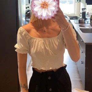 Croptopp - Bra skick