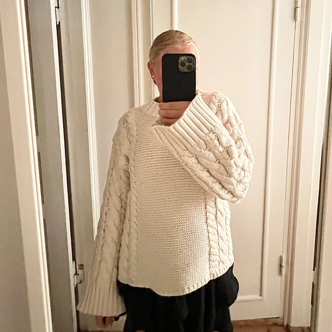 Kabelstickad tröja - 90
