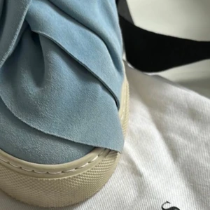 Ports 1981  - Jag har använt det två gånger, i mycket bra skick. Köpt på Zalando. 