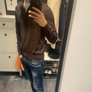 These glory days  - Säljer denna tröja fårn These glory i storlek S. Den är i väldigt bra skick 