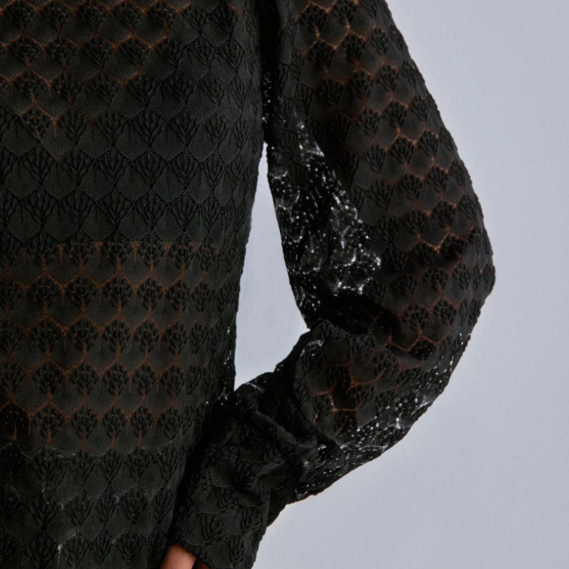 Svart spetsblus - 91
