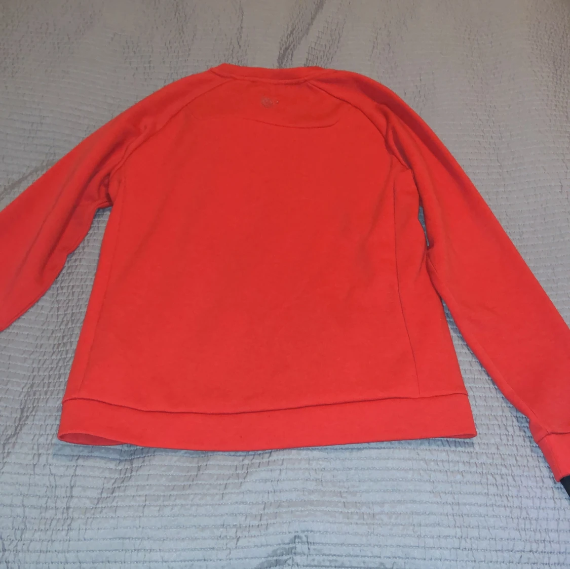 Röd tröja från Sail Racing - 90