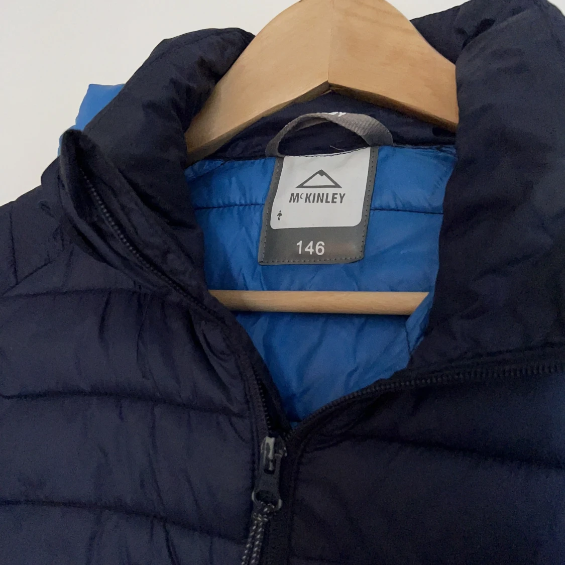 Mörkblå dunjacka från McKinley - 91