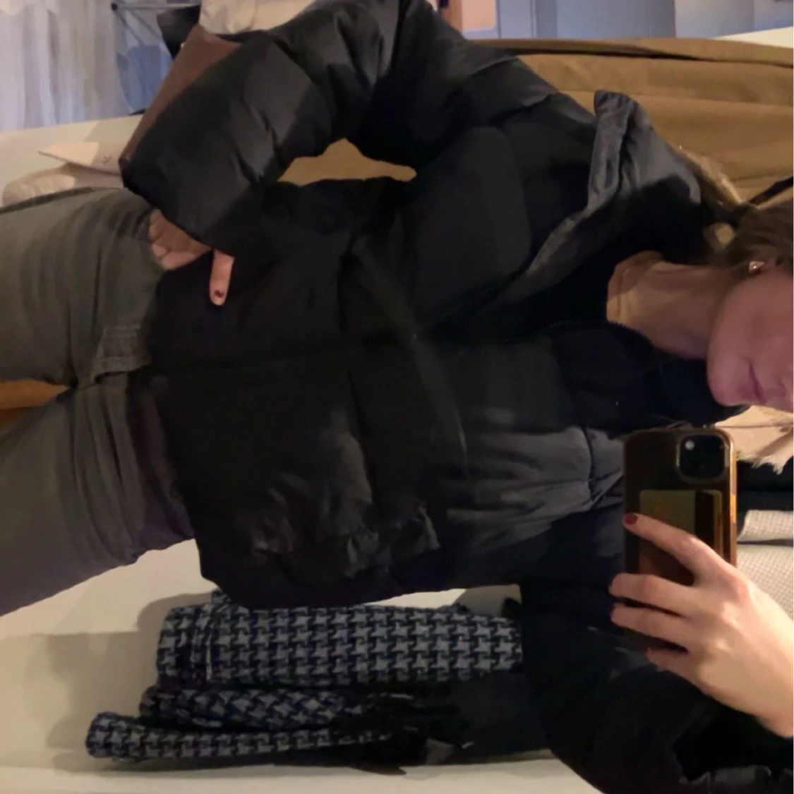 Svart pufferjacka - 91