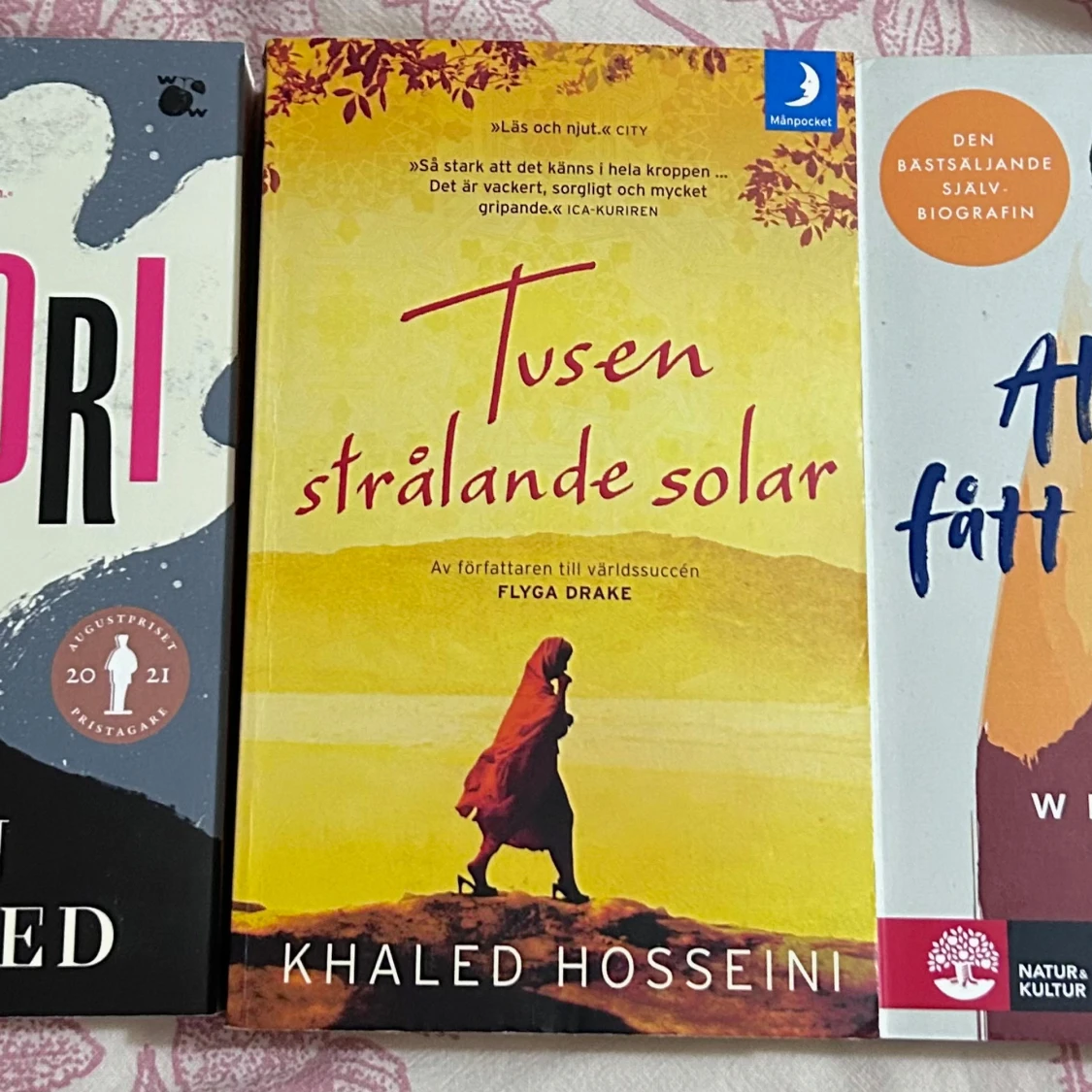 Böcker i nyskick 📚  - 91