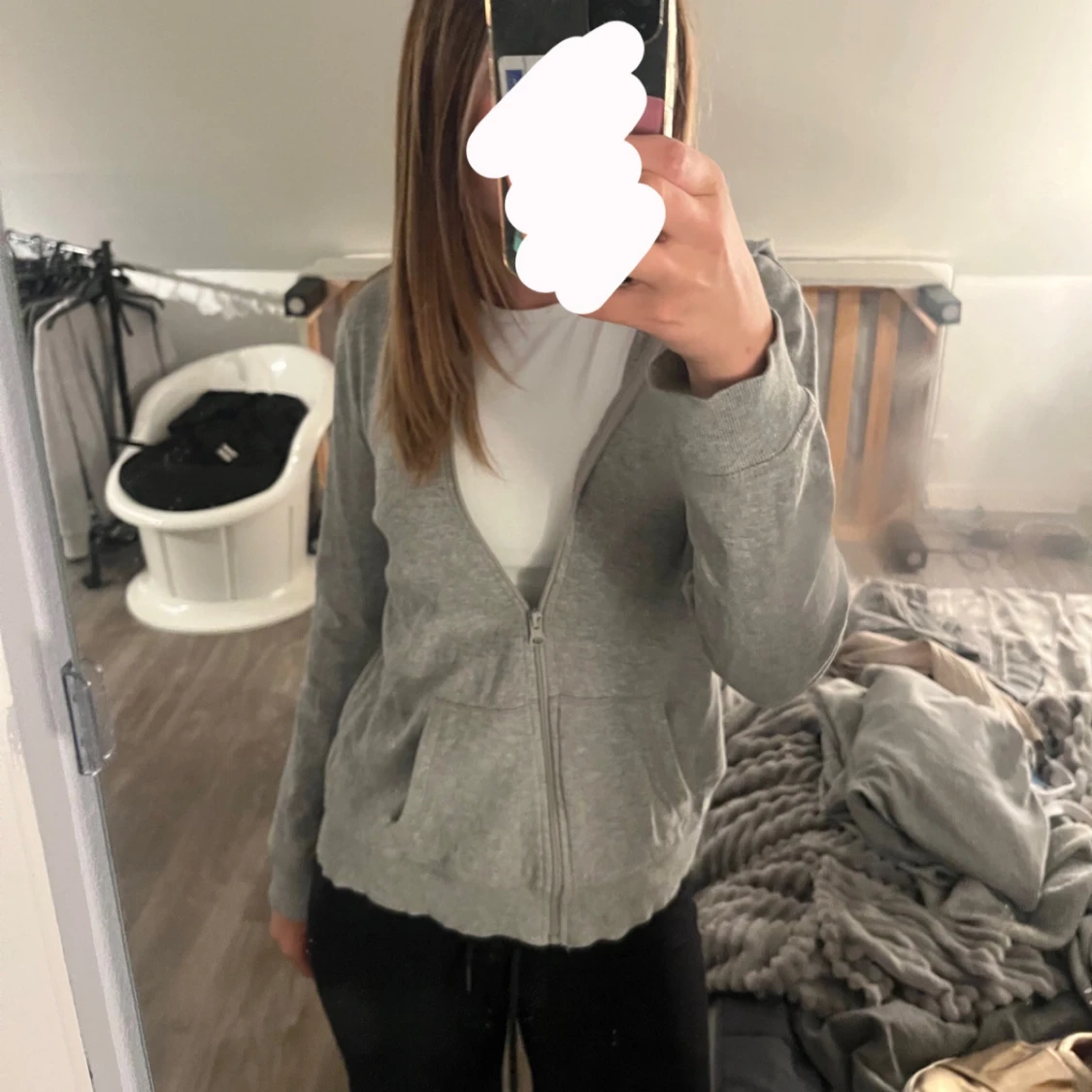 Grå hoodie med dragkedja - 90