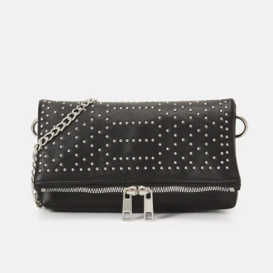 Svart axelväska som är slut såld!!!  - Helt slutsåld väska från Even&odd! Den är väldigt lik den från Zadig. Köptes förra året, använd 2 ggr☺️jätte jätte fint skick! 