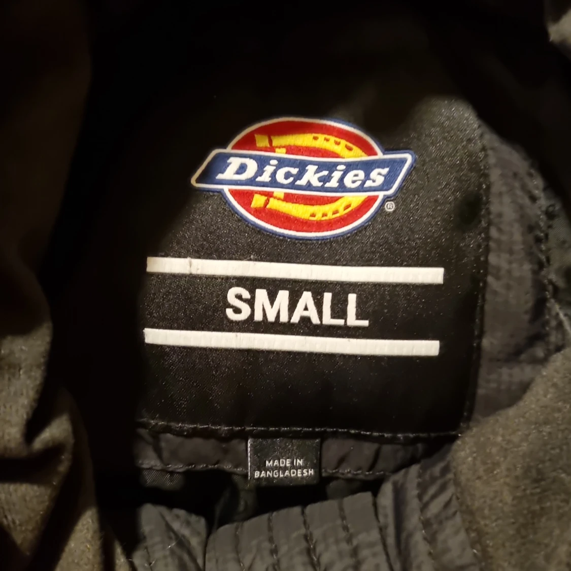Svart pufferjacka från Dickies - 92