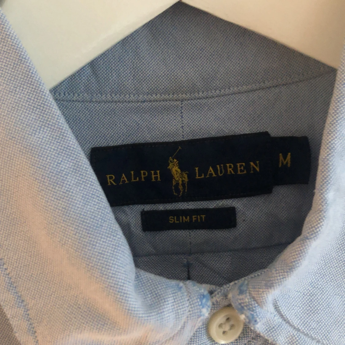 Blå skjorta från Ralph Lauren - 92