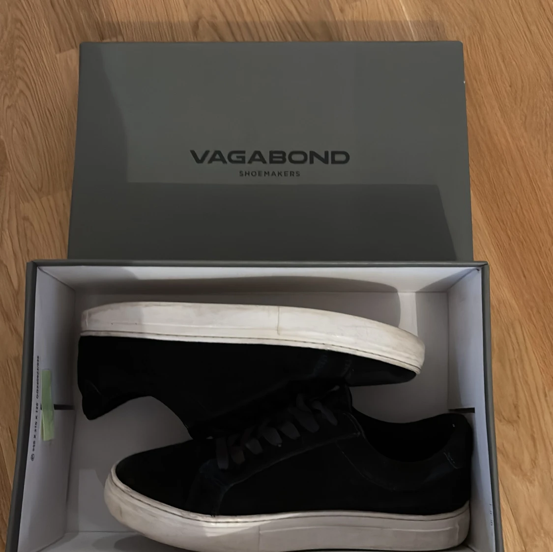Mörk blåa sneakers från Vagabond ny pris 1300 - 4