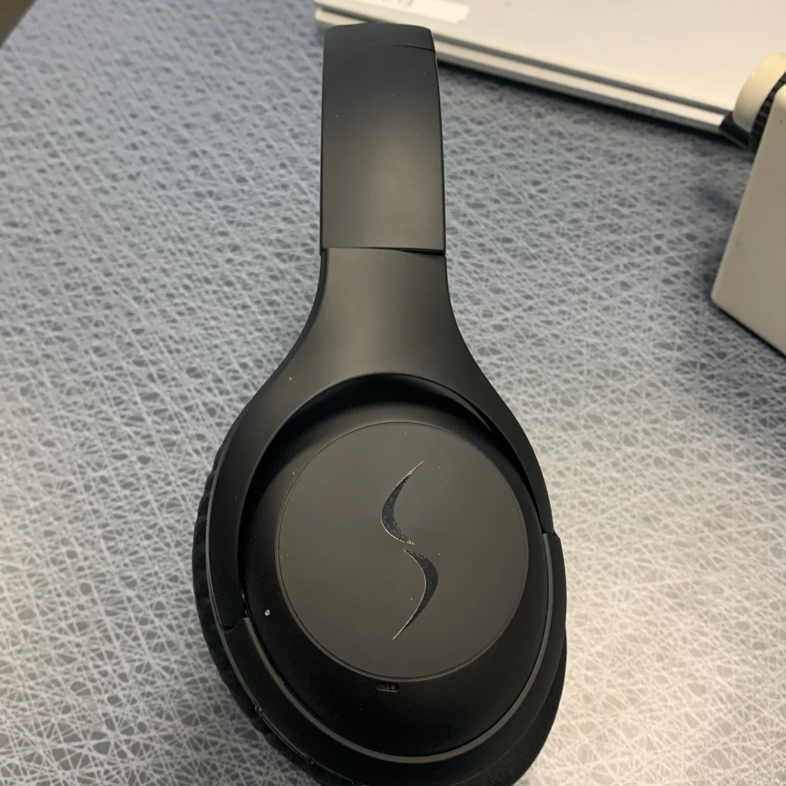 Nitro x trådlösa hörlurar  - 90