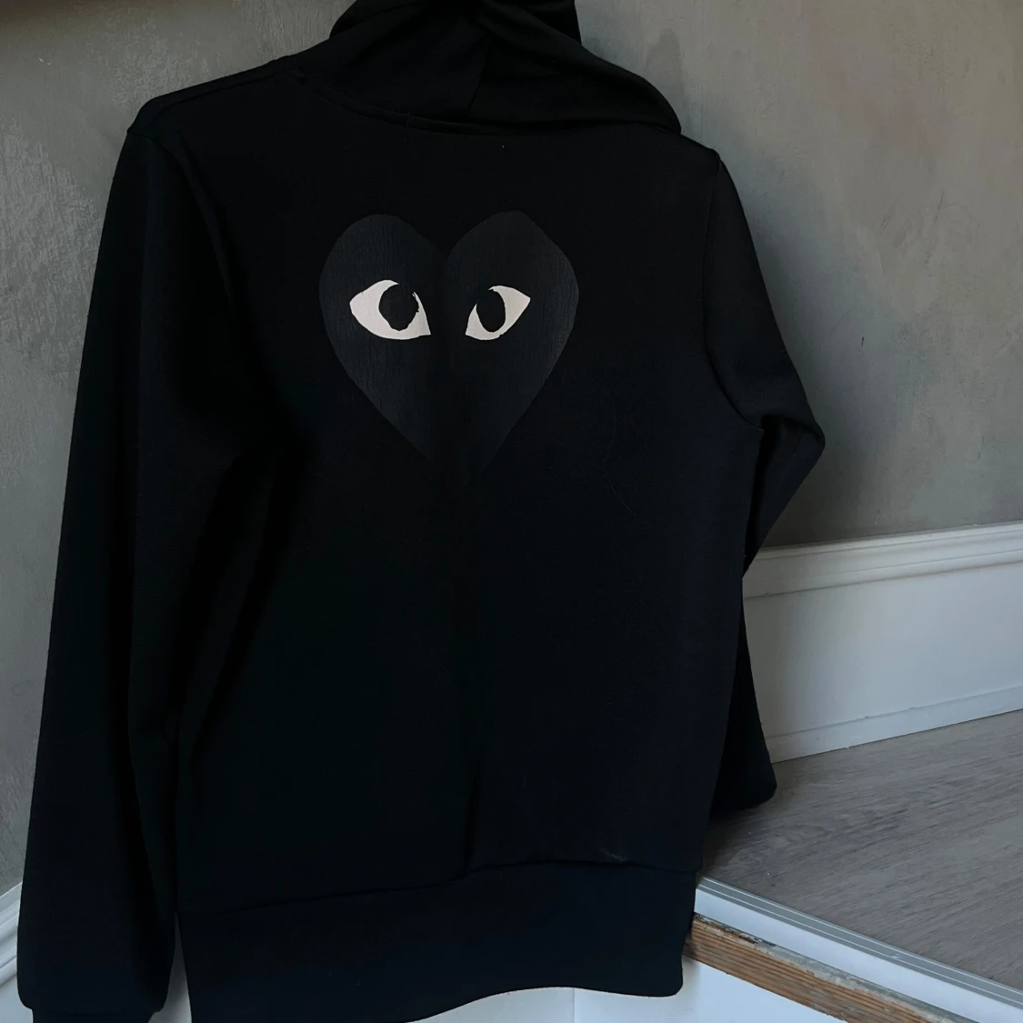 Svart cdg Comme des Garcons zip hoodie - 2