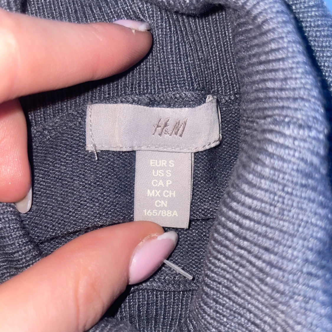 Grå polotröja från H&M - 93
