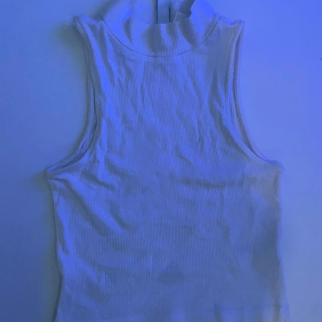 Vit ribbad linnetopp från H&M Divided - 91