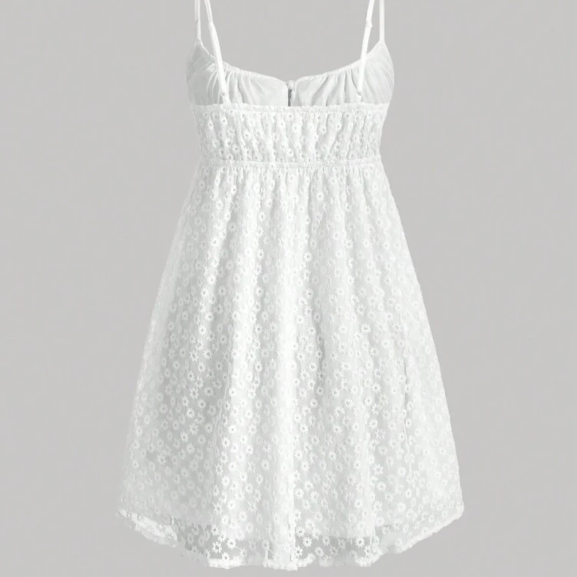 Vit blommig klänning  - 92