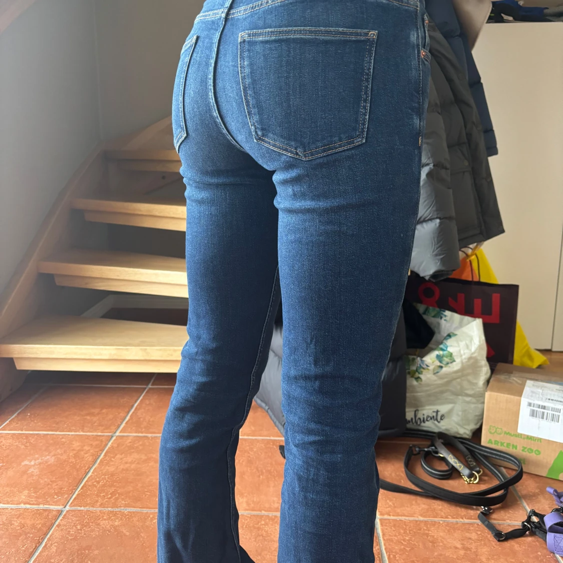 Mörkblå bootcut jeans - 1
