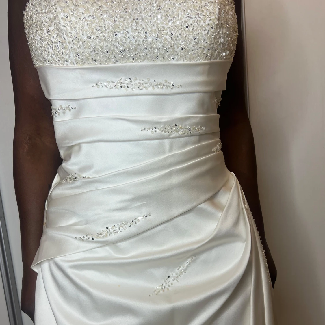 Vit bröllopsklänning - 3