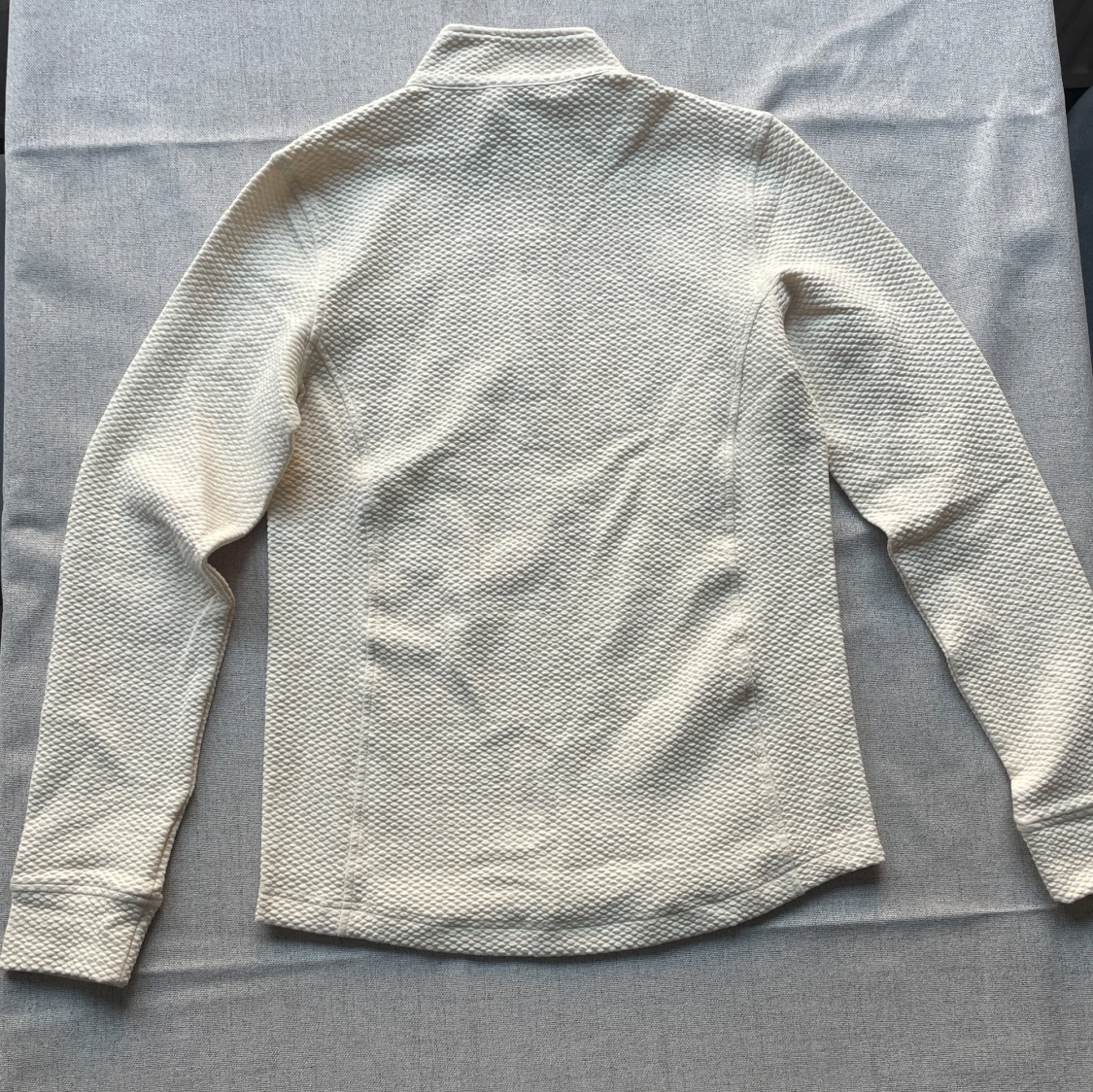 Vit långärmad tröja med dragkedja - 1