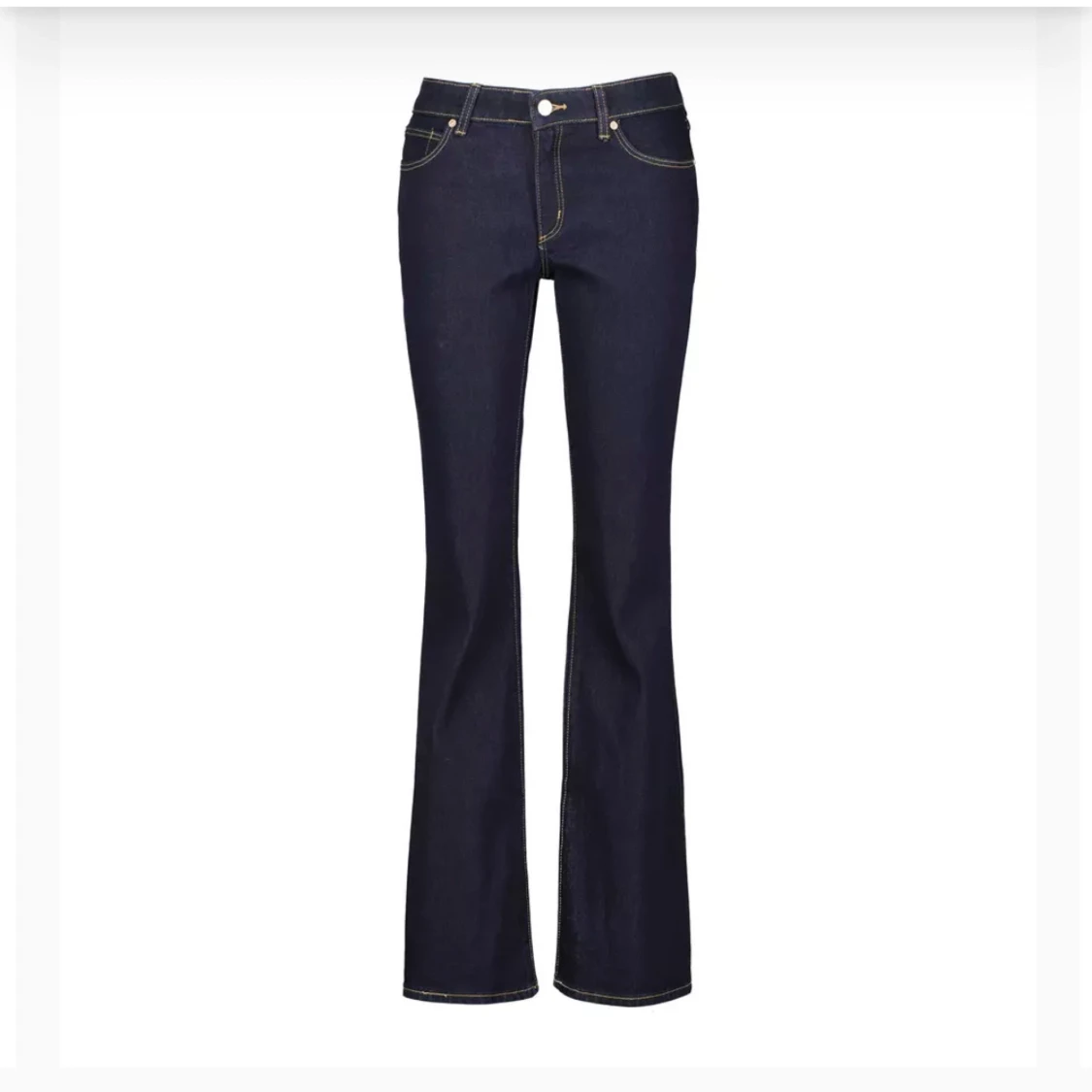 Mörkblå bootcut jeans