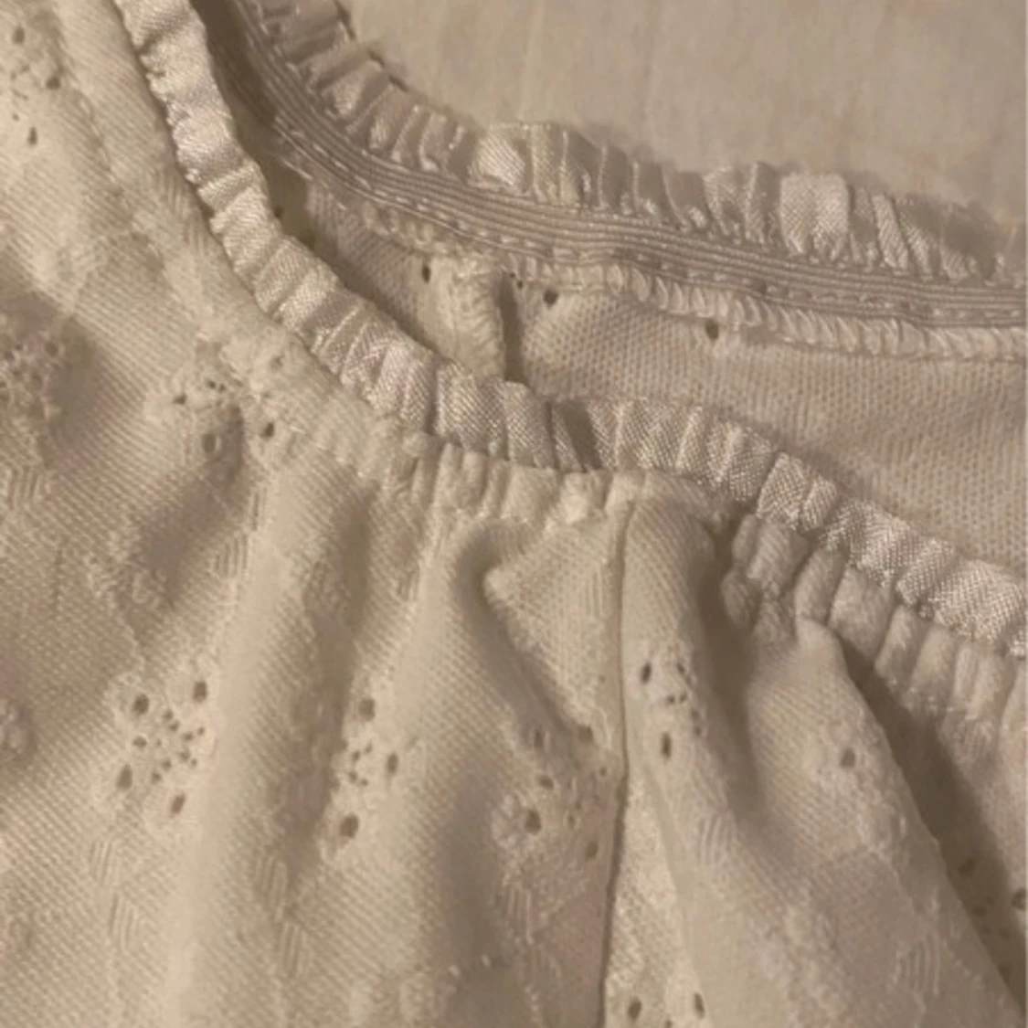 Vit blus från Shein - 90