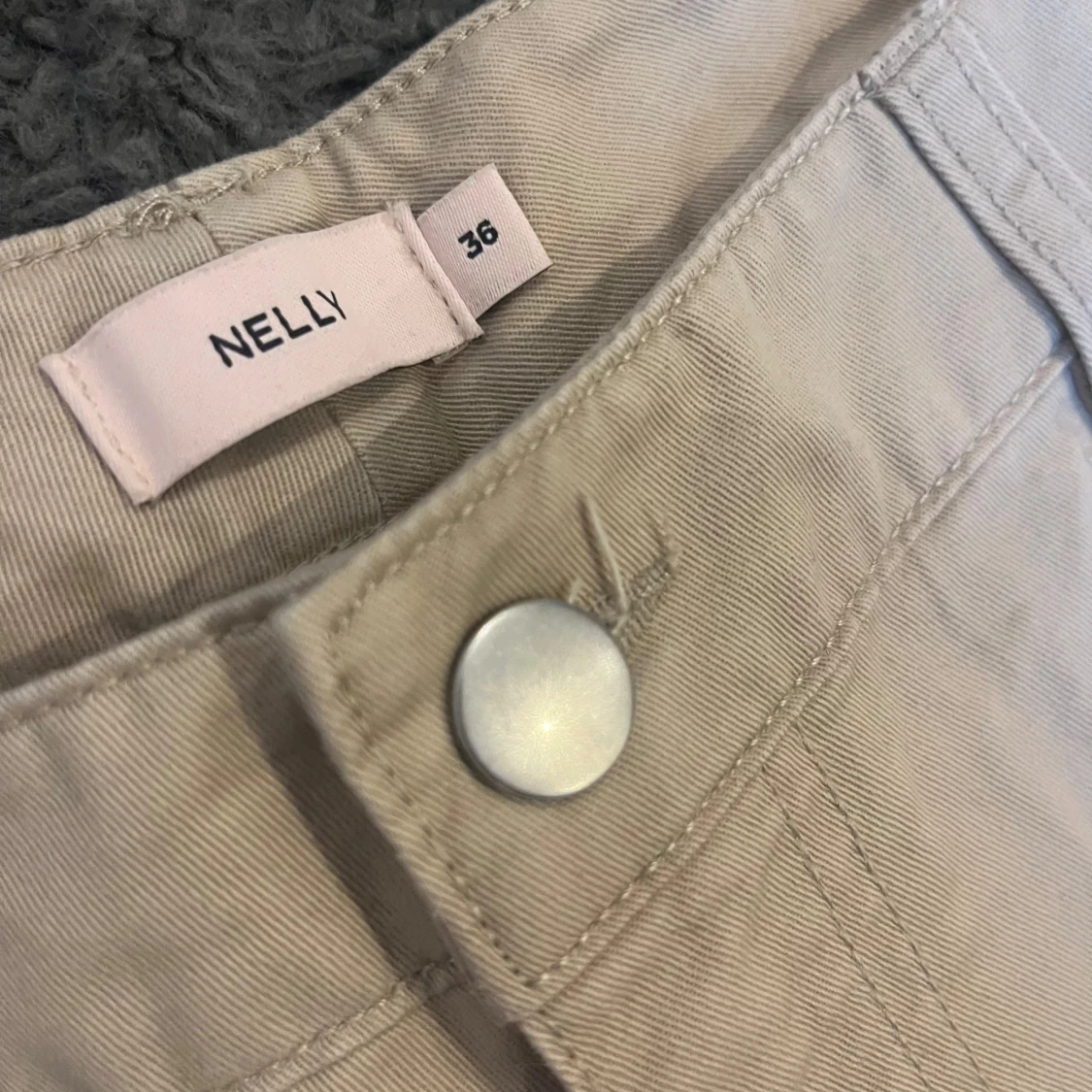 Beige cargobyxor - 93