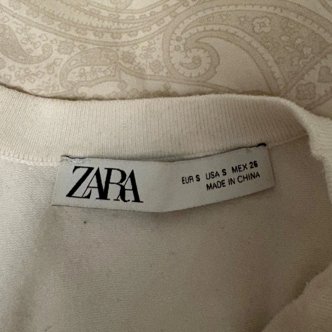 Vit kortärmad topp från Zara - 90