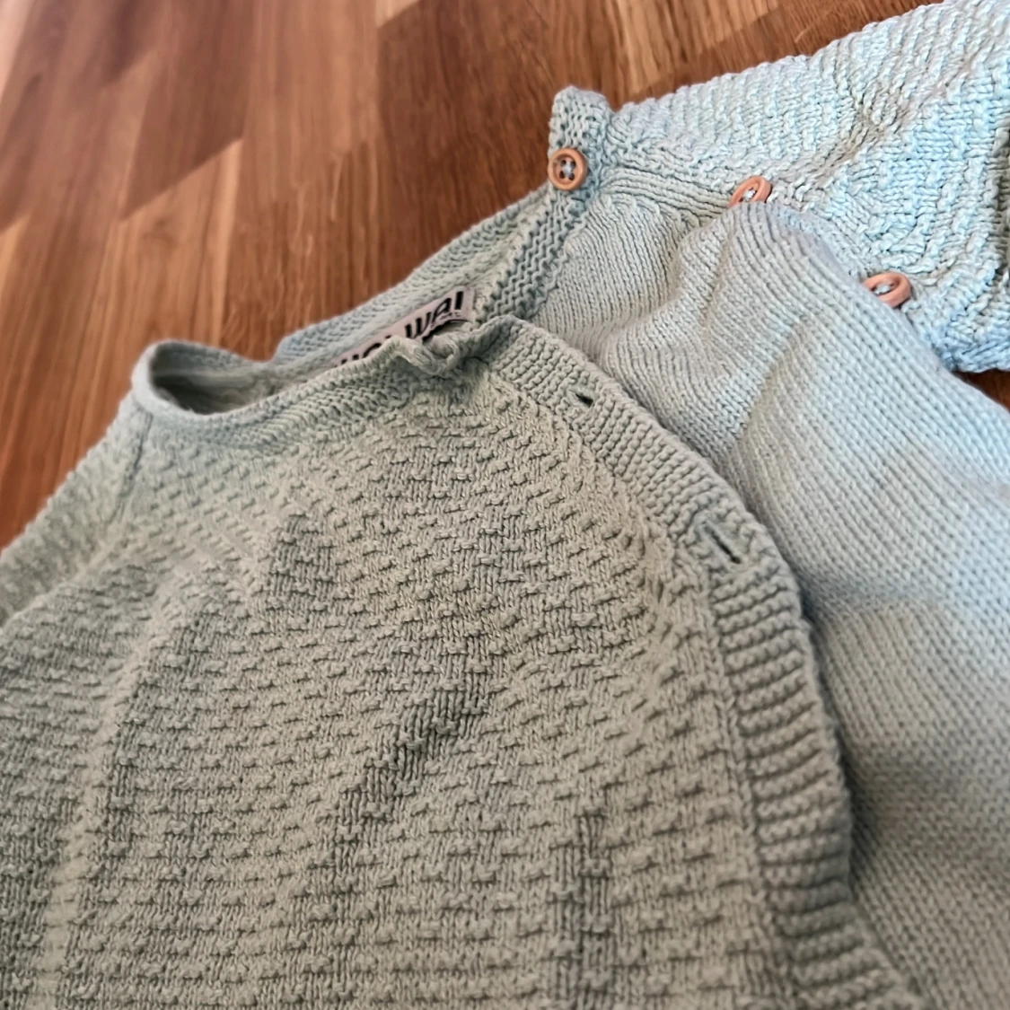 Ljusblå stickad tröja från Wai Wai - 90