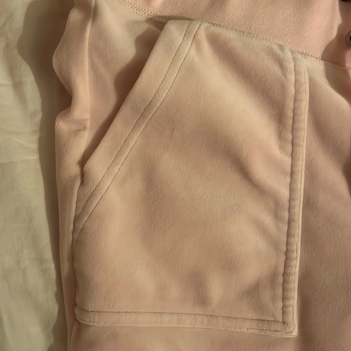 Rosa mjukisbyxor från Juicy Couture - 93