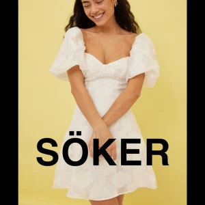 Söker NAKD klänning - Söker denna klänningen från NAKD i storlek 36.