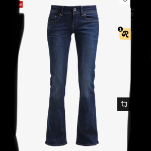 Jeans🩵 - Lågmidjade jeans från G-star! Köpa på Zalando i somras men har knappt använt dem därav säljer jag🩵 storlek 27/30