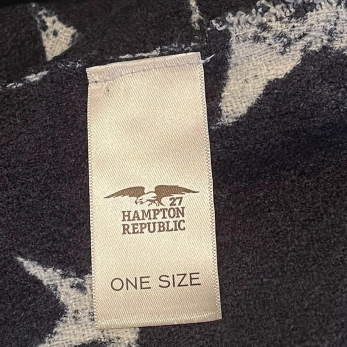 Marinblå halsduk med stjärnmönster från Hampton Republic - 91