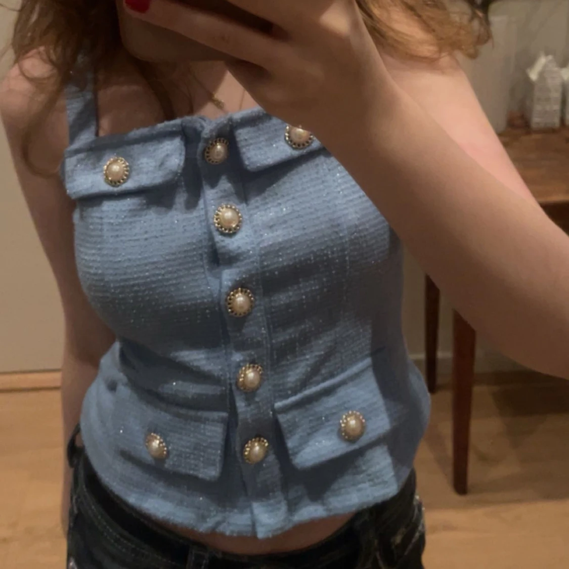 Blå topp med pärlknappar - 1