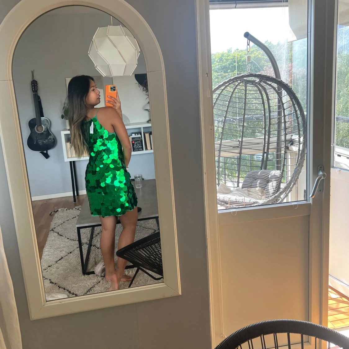 Grön paljettklänning