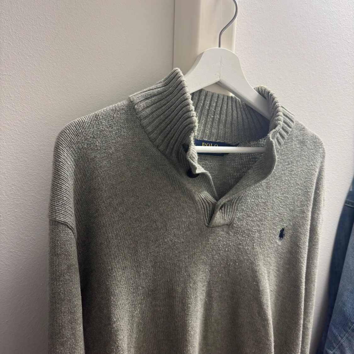 Grå Ralph Lauren tröja - 1