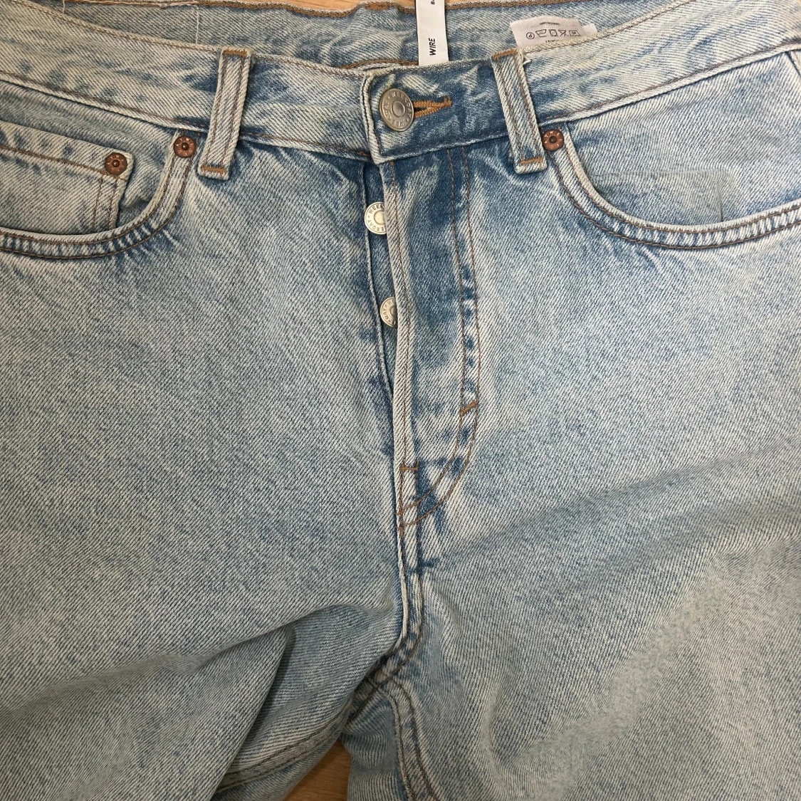 Ljusblå jeans från Weekday - 3