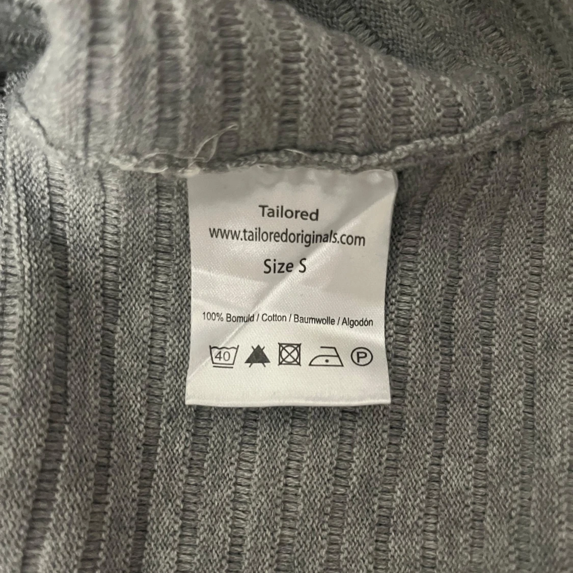 Grå långärmad tröja från Tailored Originals - 3