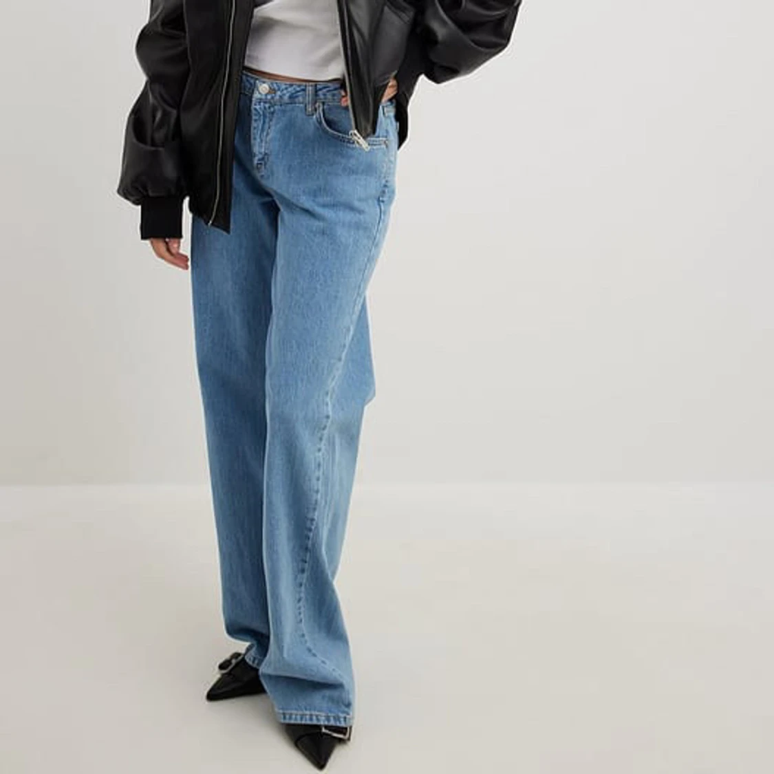 NA-KD lågmidjade jeans - 1