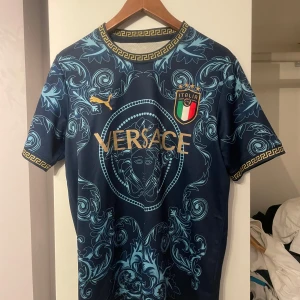 Italien landslagströja - Italien tröja i storlek M riktigt fet