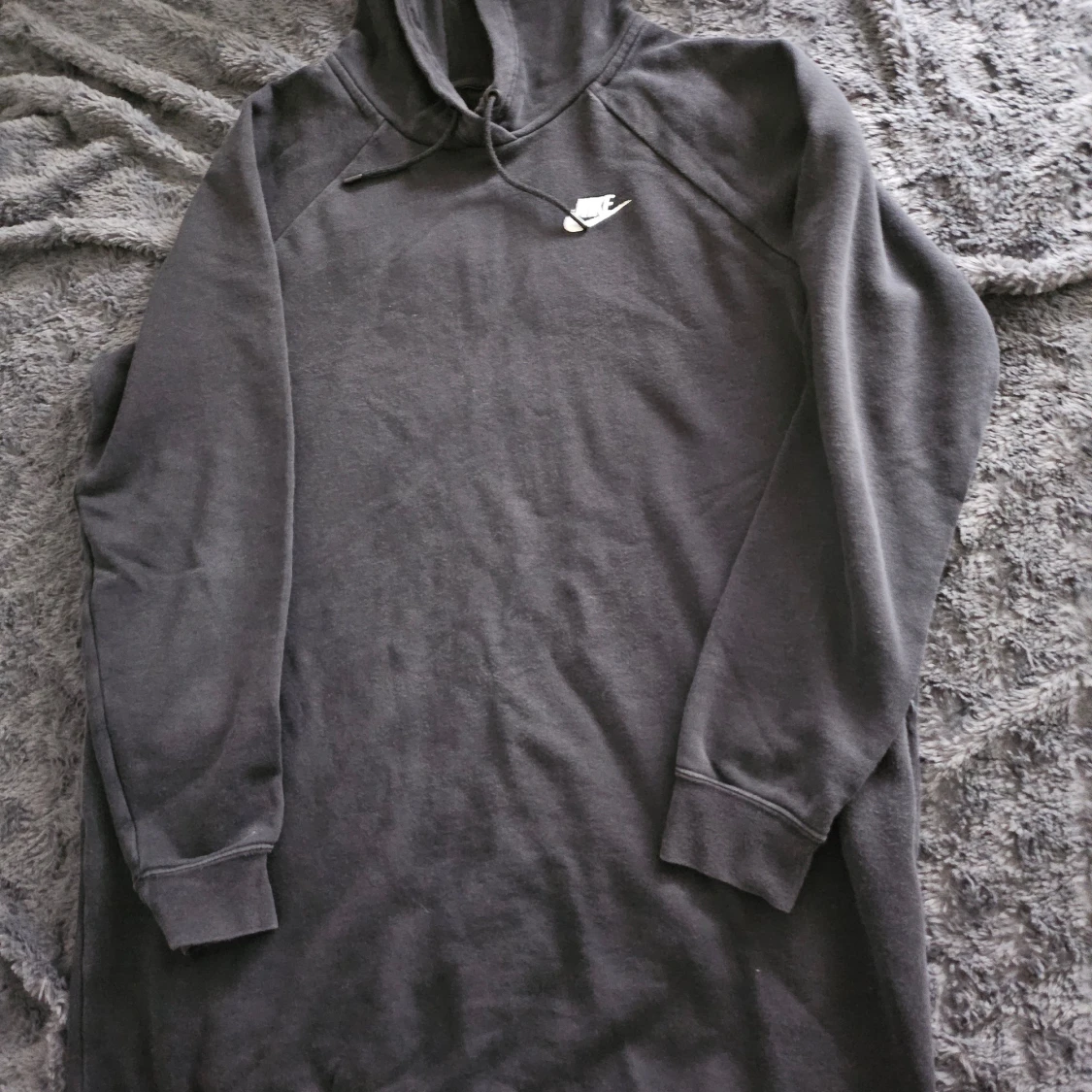 Svart hoodie från Nike - 90