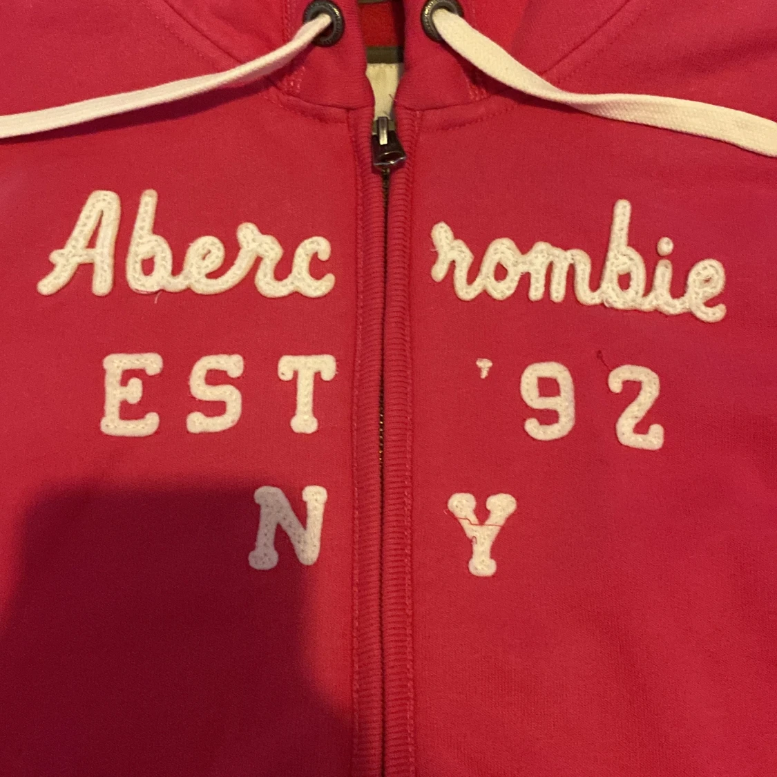 Rosa hoodie från Abercrombie & Fitch - 91