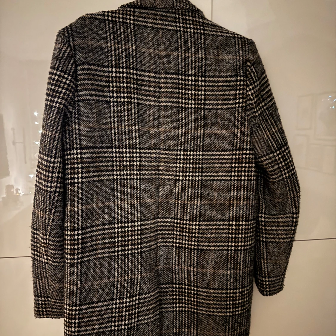 Rutig rock från BoohooMAN - 90