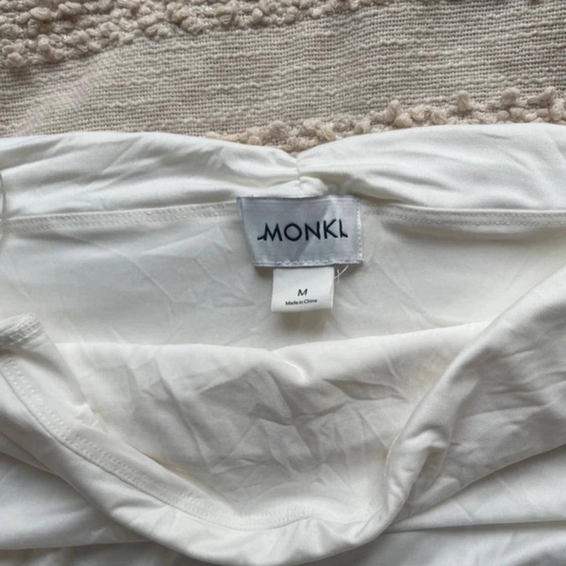 Vit offshoulder topp - 90