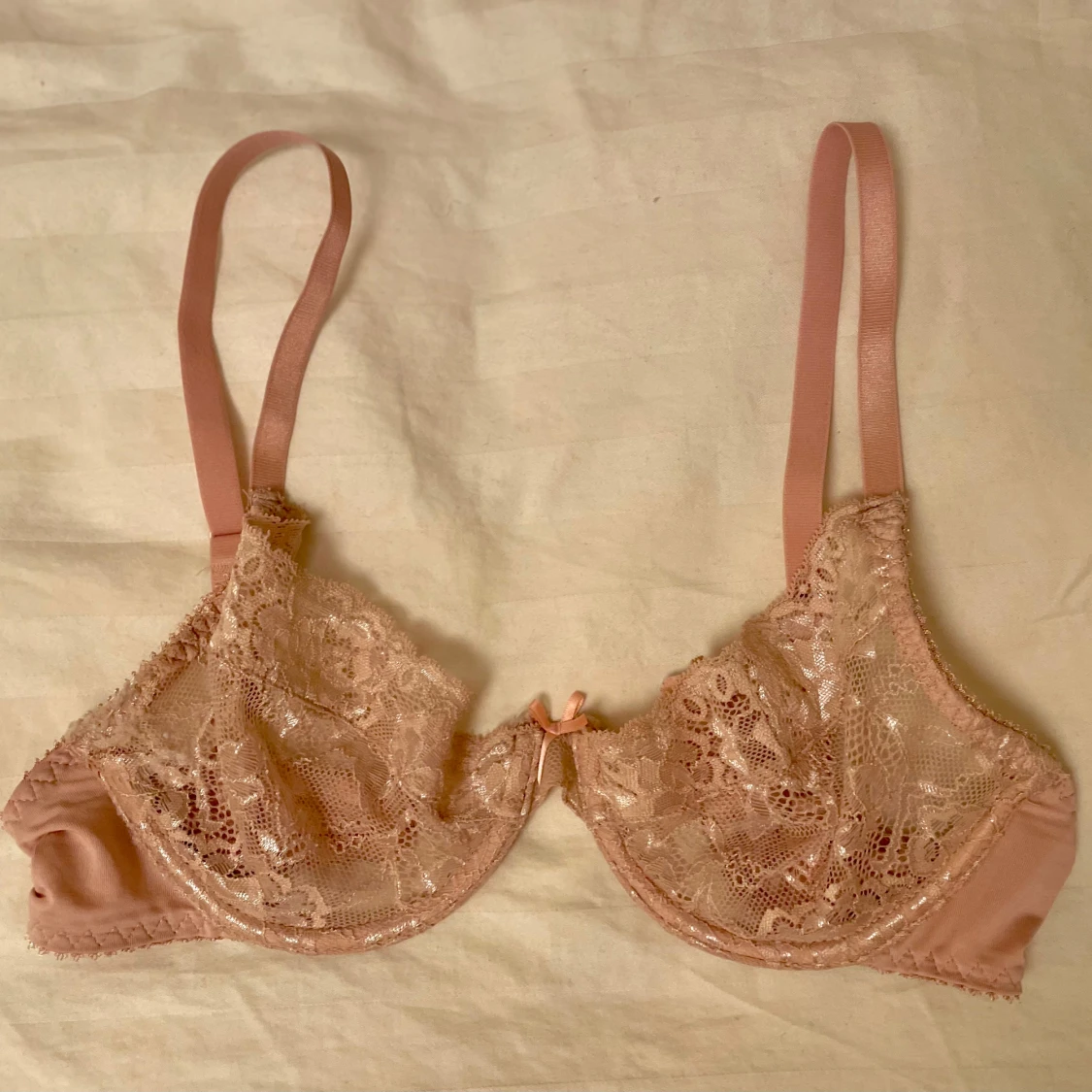 Tre spetsbehåar 75B - 91