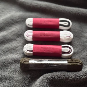 Valentino snören - Valentino snören, vit-svart(såld), vit-rosa, vit-vinröd, gröna till rockrunners