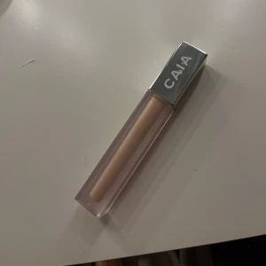 Caia concealer  - I 2N Använd men mkt kvar 